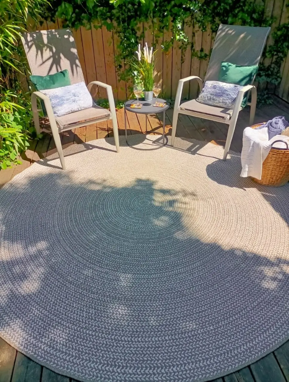 Capri Circle Outdoor Rug Linen